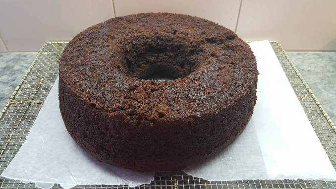 tortasuperchococremafrutipreparacion8